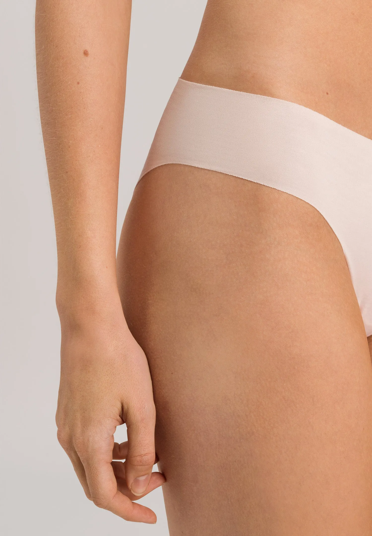 Invisible Cotton Brazilian Pant | Powder 71226-1381