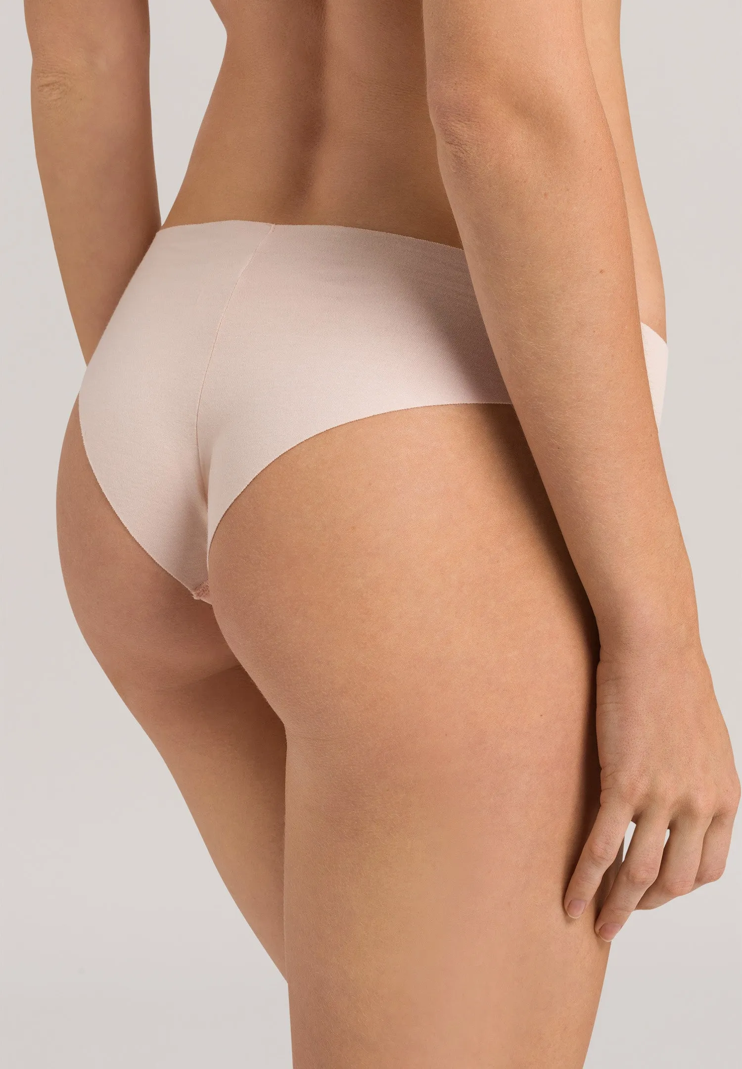 Invisible Cotton Brazilian Pant | Powder 71226-1381