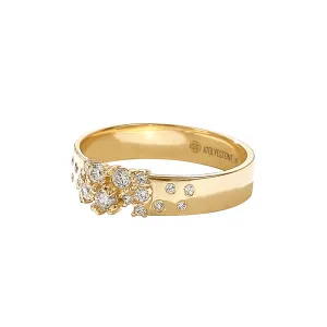 Premium Diamond Cluster Band Ring in Gold